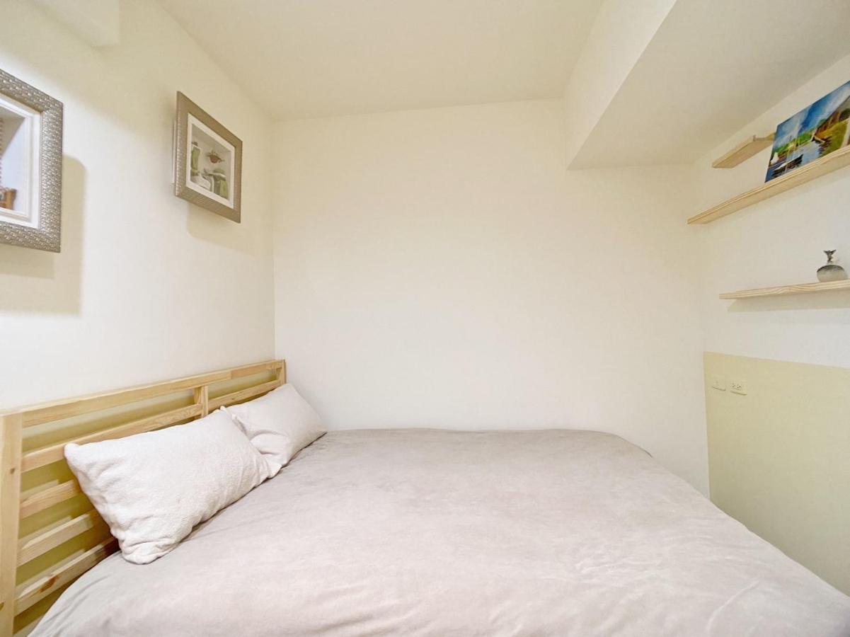 Holayoyo Apartment ไถหนาน ภายนอก รูปภาพ