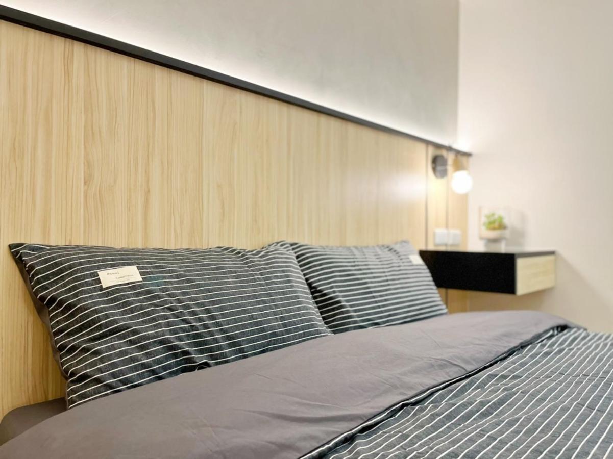 Holayoyo Apartment ไถหนาน ภายนอก รูปภาพ