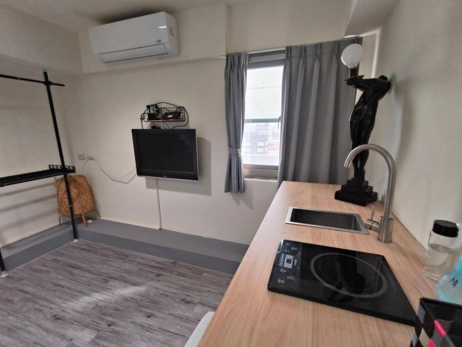 Holayoyo Apartment ไถหนาน ภายนอก รูปภาพ